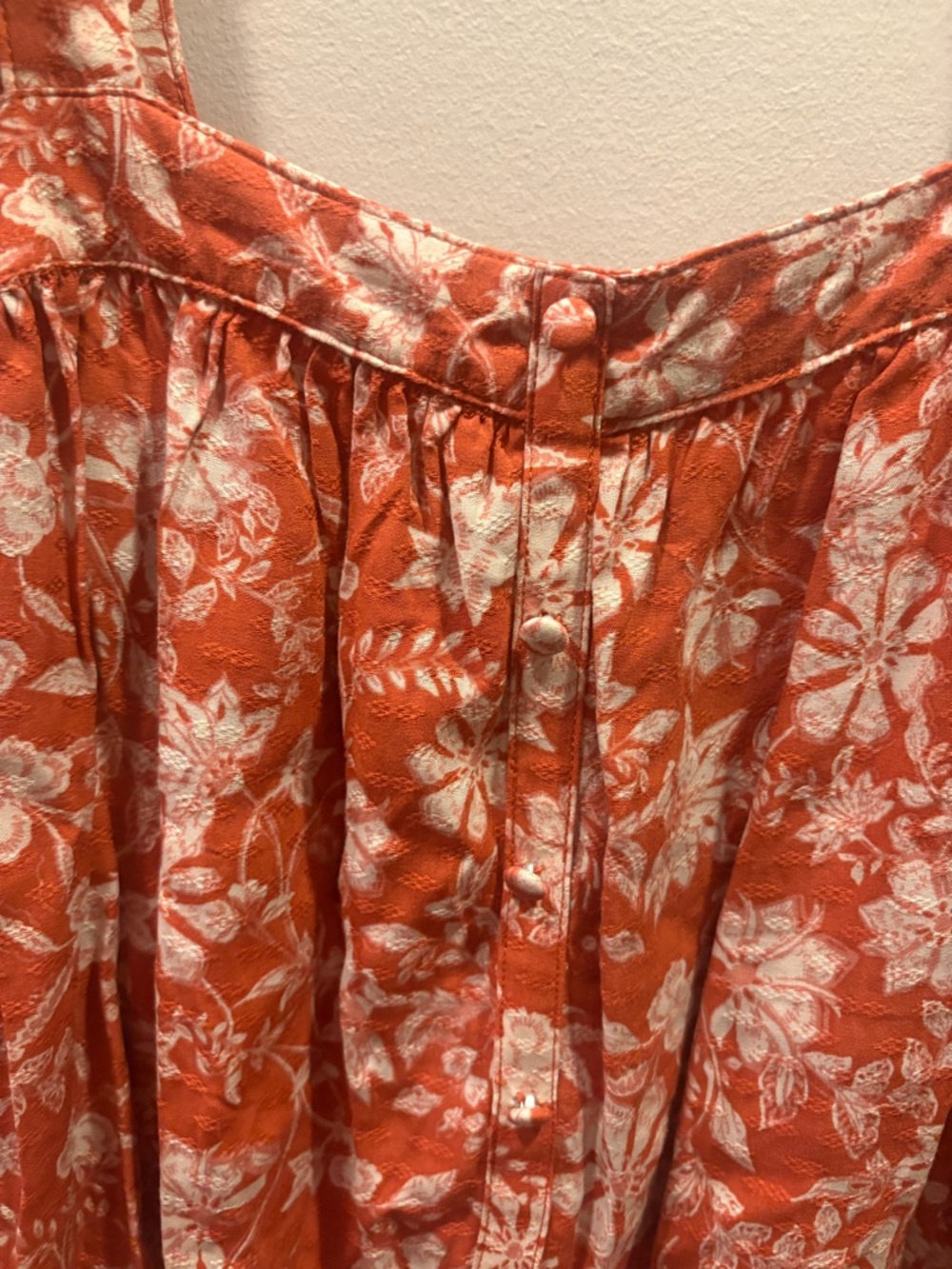 Melrose and Market Floral Ruffle Button-Front Tank - Picture 3 of 7